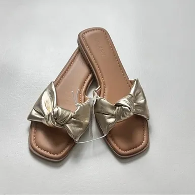 Old Navy Women’s Square Toe Golden Knotted Low Heel Flat Sandals Sz 7