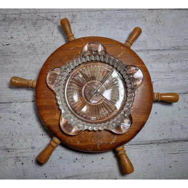Vintage Lucia Lodge California Wood Ship Wheel w/ Glass Ashtray Insert 7 1/2"
