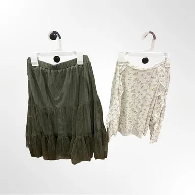 Joyfolie set of light long sleeves to floral  W green skirt girls size 14