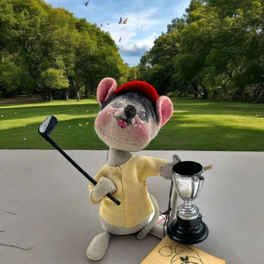 Annalee 1965-1970 Golf Champion Mouse With Club & Trophy Original Tags