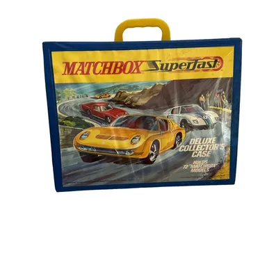 Matchbox Superfast 1970 Deluxe Collectors Case Holds 72 Cars Preowned