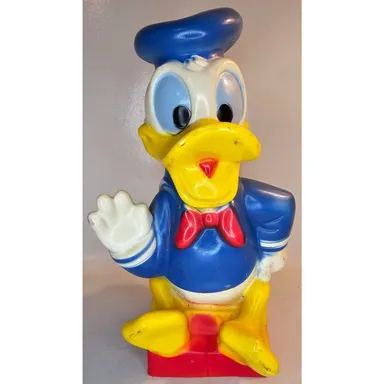 Vintage Walt Disney Donald Duck Play Pal Plastics Bank