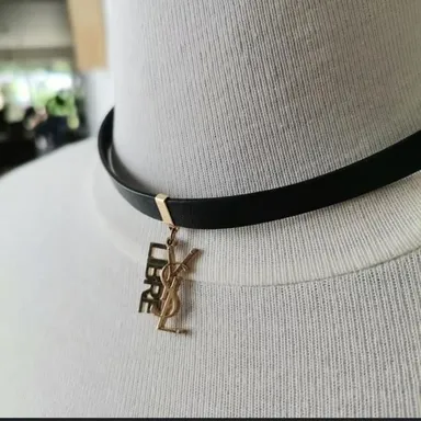 NOB YVES SAINT LAURENT BLACK LEATHER CHOKER WITH YSL & LIBRE CHARMS IN BOX