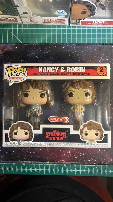 Stranger Things #2 pack Nancy & Robin 