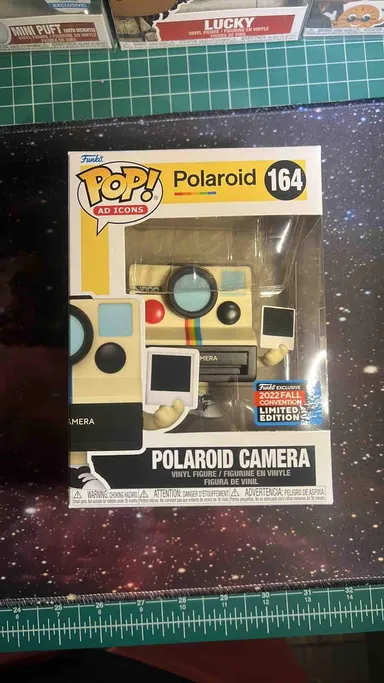 Polaroid Camera 164 2022 Fall convention Limited edition 