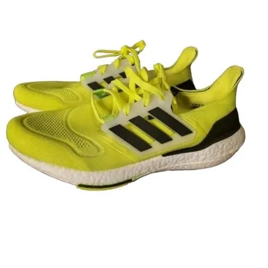 NEW Adidas Ultraboost 22 Running Shoes Mens 9