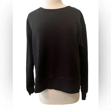 Zella Black Crewneck Pullover Sweatshirt with Side Slits in Size Large NWT