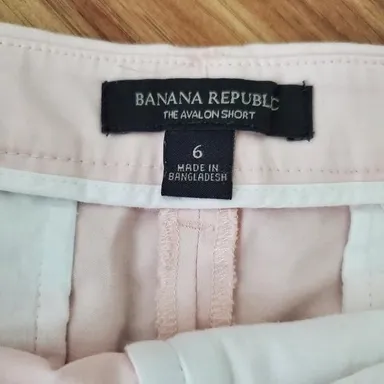 Banana Republic Soft Pink The Avalon Short size 6