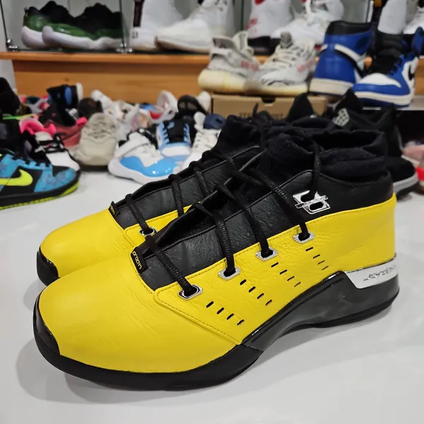 2,091/2,300* SoleFly x Air Jordan 17 