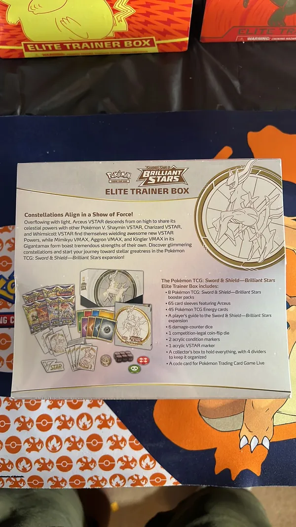 Brilliant Stars Elite Trainer Box - SWSH09: Brilliant Stars  Whatnot:  Shop, Sell, Connect