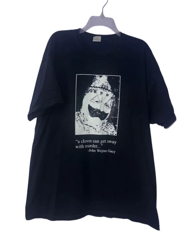 larva シリアルキラー　john wayne gacy Tシャツ xl larva シリアルキラー john wayne gacy Tシャツ xl - メルカリ