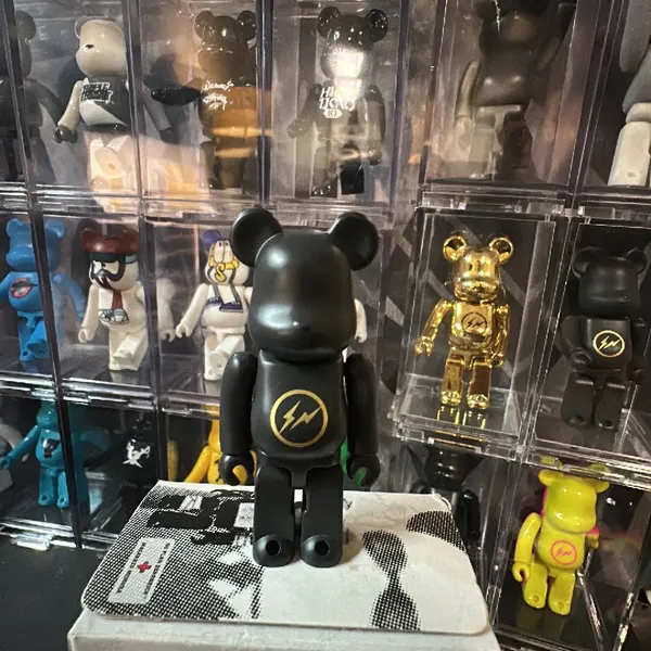 BEARBRICK X FRAGMENT DESIGN 100% SERIES 20 · Whatnot: Shop, Sell
