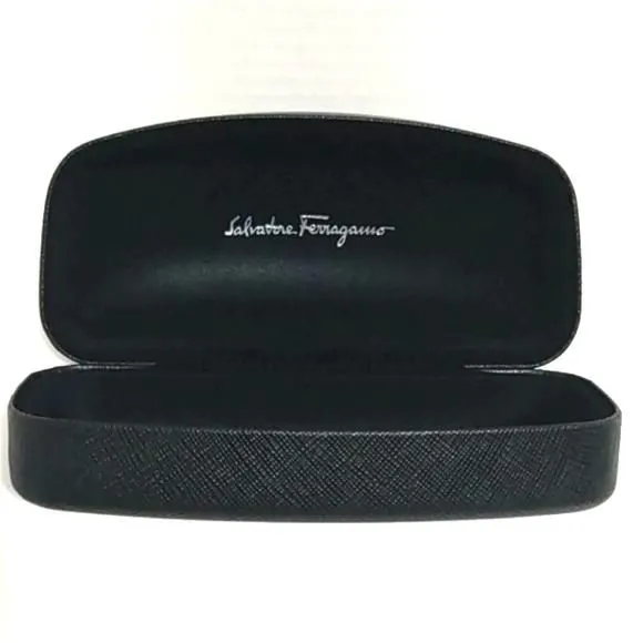 [Salvatore Ferragamo]シグネチャー付きバイザー Salvatore Ferragamo™ Glasses from an Authorized Dealer