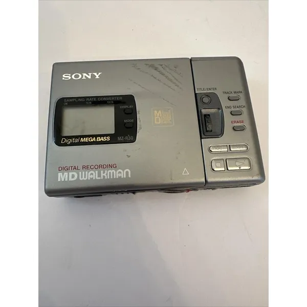 SONY ソニー　MDウォークマン MZ-R30 SONY ソニー MD WALKMAN ウォークマン ポータブルMD MZ-R3 【中古品
